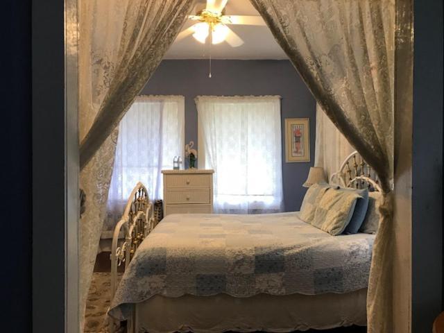 Casa Coquina Del Mar Bed And Breakfast ティテュスビル エクステリア 写真
